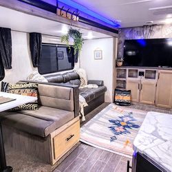 Refurbished Travel Trailer Like New 