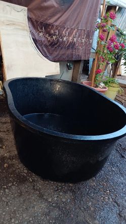 Tuff Stuff 40 Gal Animal Feeder/water