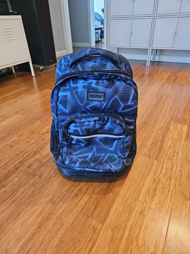 JWorld NY Rolling Backpack