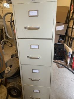Staples 4 Drawer File Cabinet 