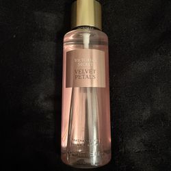 Velvet pedal, bath and body works