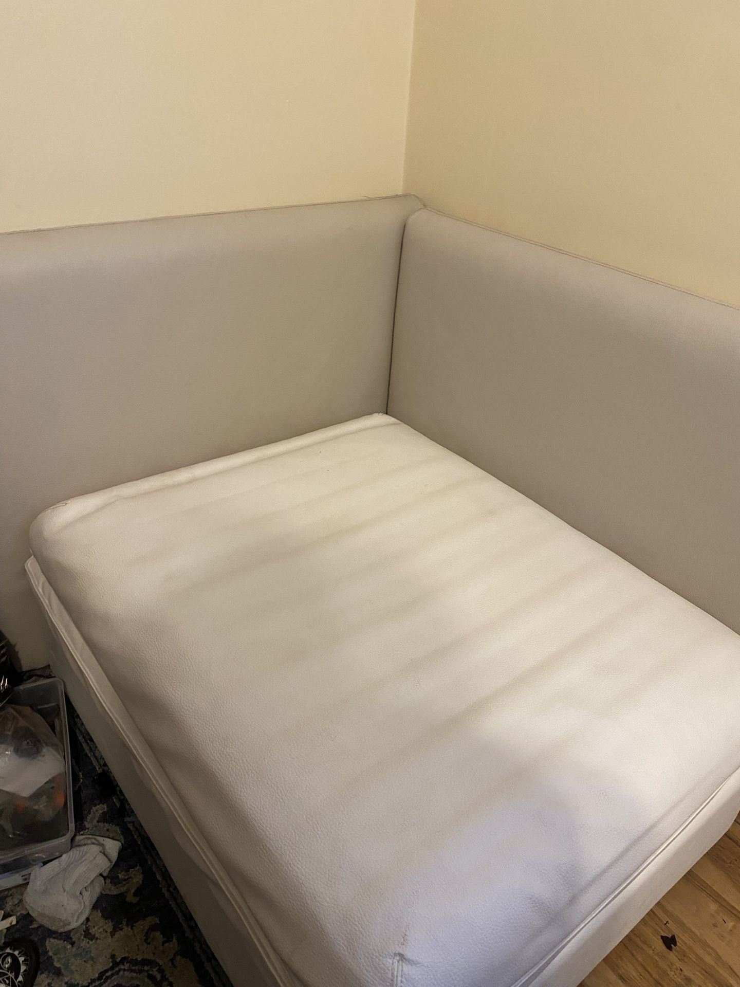 IKEA VALLENTUNA chair/sleeper/couch