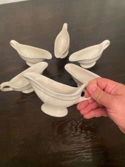 Vintage gravy boat - set of 6