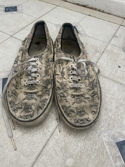 Vans Skulls
