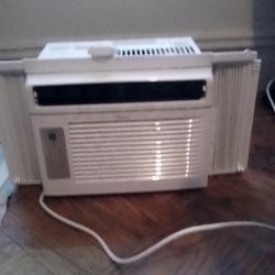 Midea ac