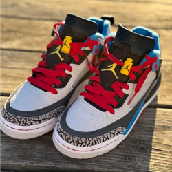 Jordan Spizike - Kids 5.5