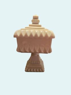 Vintage Westmoreland White Milk Glass Wedding Box Pedestal Candy Dish w/ Lid