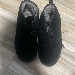 Size 11 Men’s Uggs