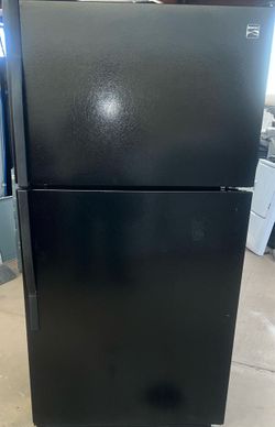Refigerator