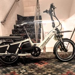 E-bike -Aventon Abound - $600 (St. Paul