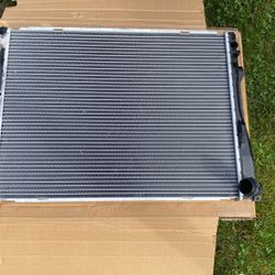 09 Bmw Radiator “Manual”