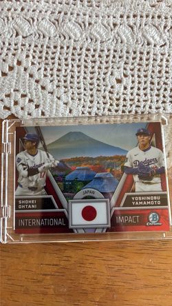 Bowman Chrome Ohtani & Yamamoto International Impact Card