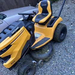 Cub Cadet XLT42