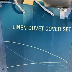 Linen Duvet cover set. Queen