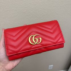 GUCCI GG MARMONT CHEVRON QUILTED LEATHER