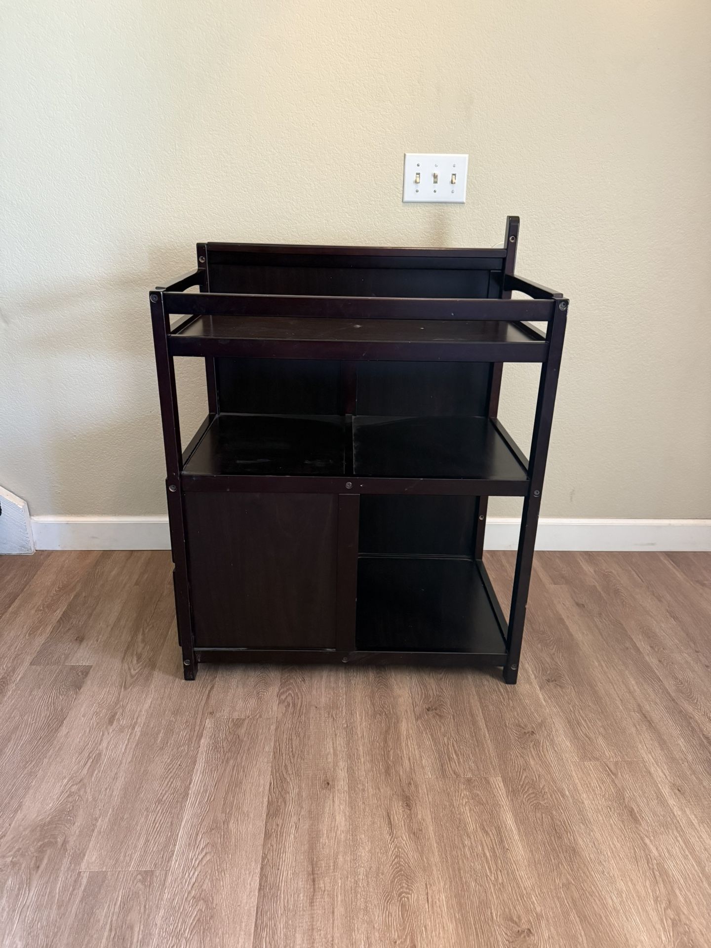 Changing Table