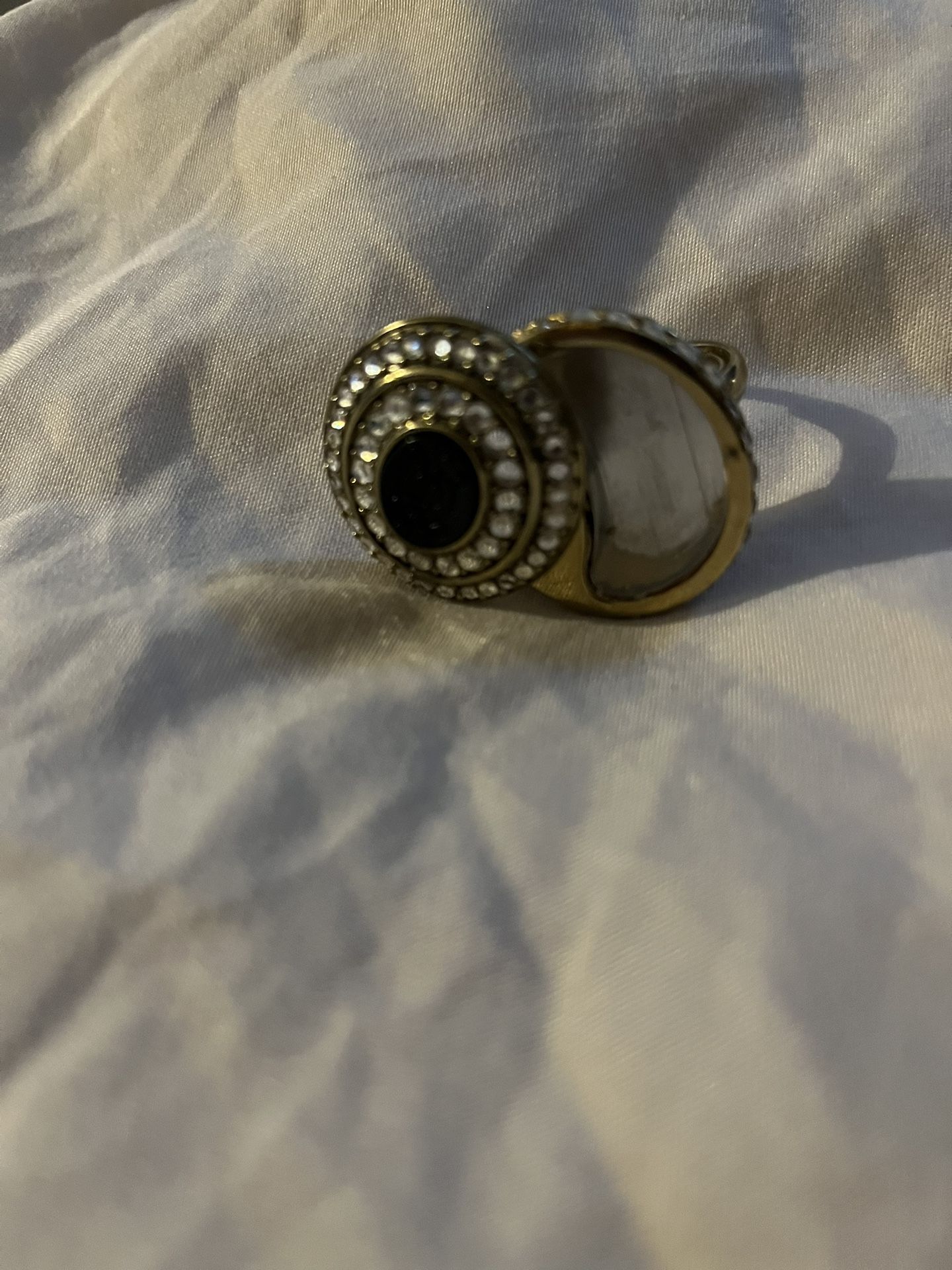 Women’s Vintage Juicy Couture Black And Gold Rhinestone Makeup Ring Size 8 It’s Gorgeous