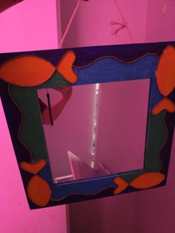 Hanging mirror