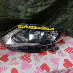 2017-19 Nissan Rogue Left Headlight Regular 