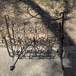 Home Decor / Storage / Organization - Heavy Scroll Work Wrought Iron Magazine / Book Rack with Heart