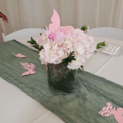 Sage Muslin Table Runner (10)