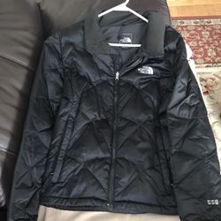 Woman’s North Face Jacket 