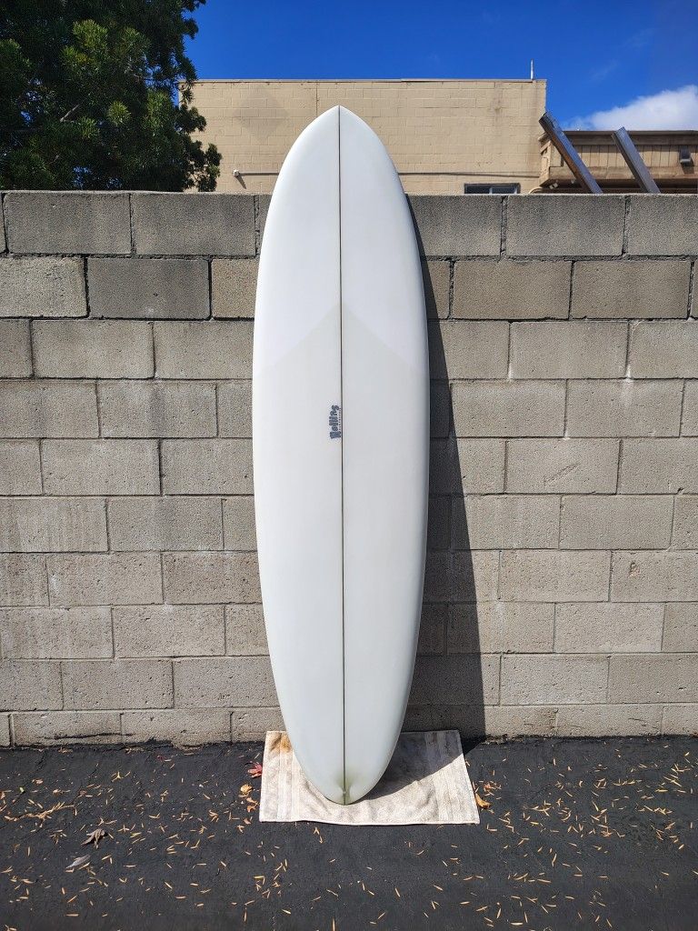 Surfboard 7'6" MidLength