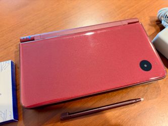 Burgundy Wine Red DSi XL Clean Condition