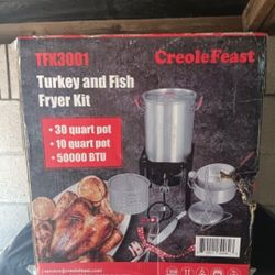 Creole Feast Turkey And Fish Fryer Kit