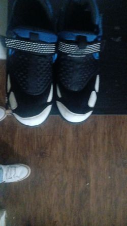 Jordan trunners