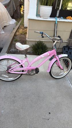 Hello kitty bike