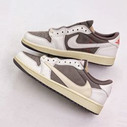 Jordan 1 Low Travis Scott Reverse Mocha 103