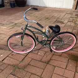 New Urban Firmstrong Bike !!  Great Deal !! 150 OBO  First Come First Serve!