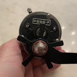 Newell P229-F Fishing Reel