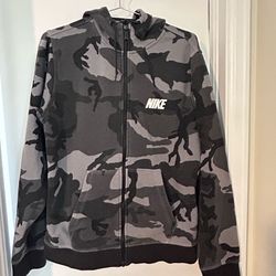 Nike Gray Black White Camo Hoodie Men’s Large Zip Up Front Logo Pockets