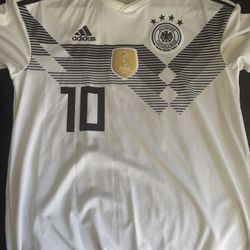 Ozil Germany Jersey Large 