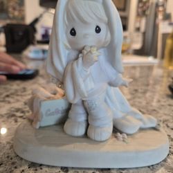 Precious Moments Figurine 