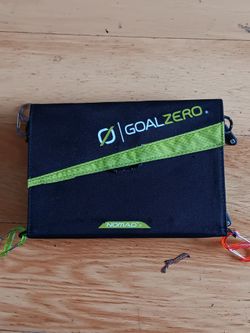 Goal Zero Nomad 7 Black Portable Solar Panel