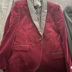 Men’s Suits 