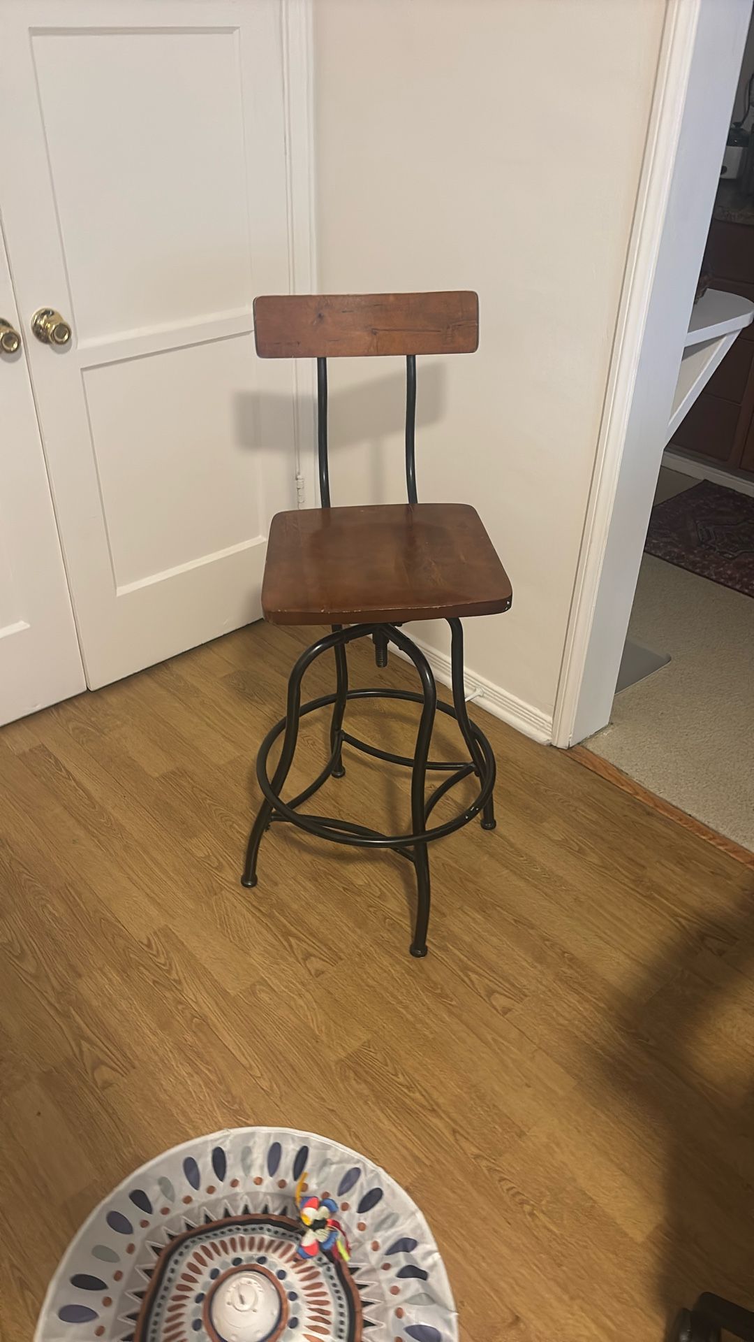 Adjustable Stool