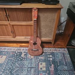 Mini Guitar 