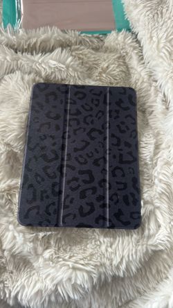 Leopard print tablet case