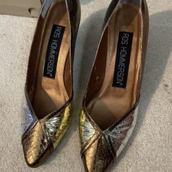 Shoes Size 7