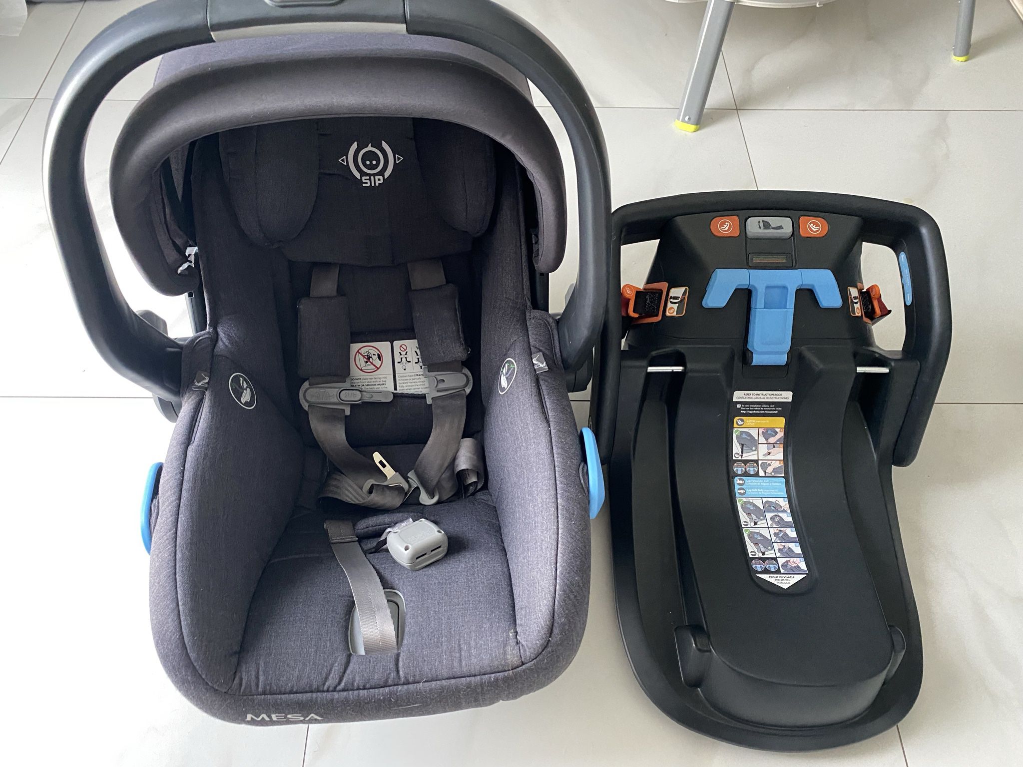 Uppa Baby Mesa Infant Car Seat With 2 Bases 