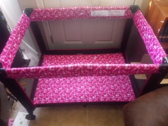 Play pen