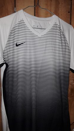 Nike shirt