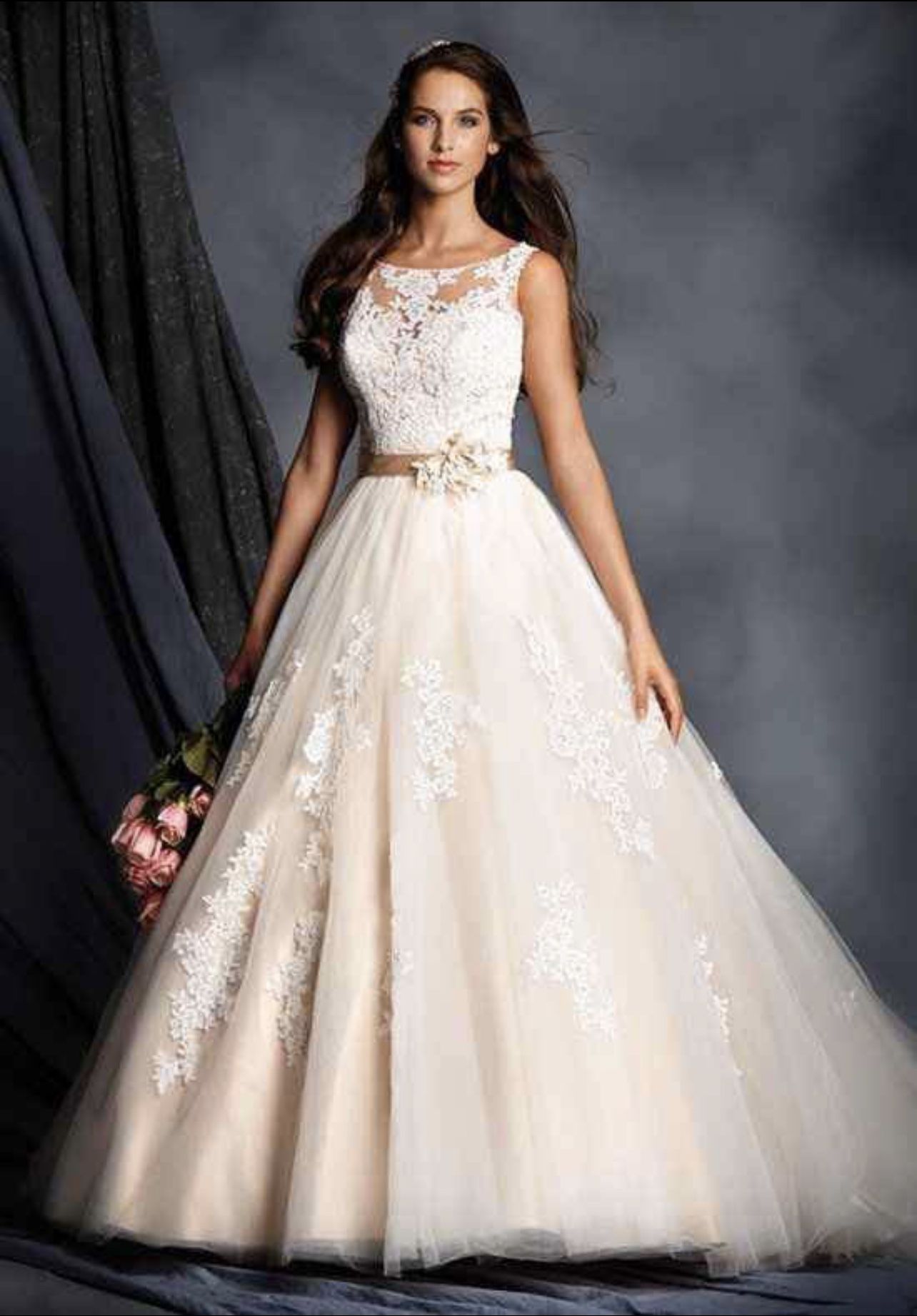 Woman’s Wedding Dress Size 8
