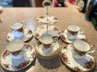 Royal Albert Old Country Roses China