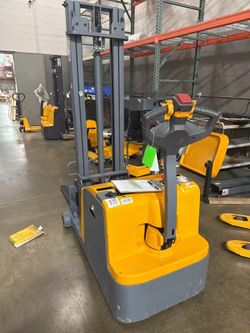 Counterbalanced Electric Stacker A-3040 | 118" Lifting Height