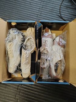 Women's FootJoy 7.5 Size Golf Shoes